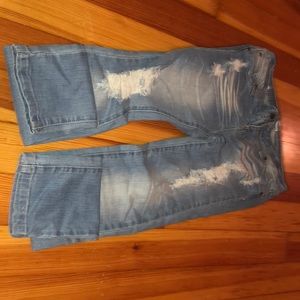 Wet seal ripped skinny jeans